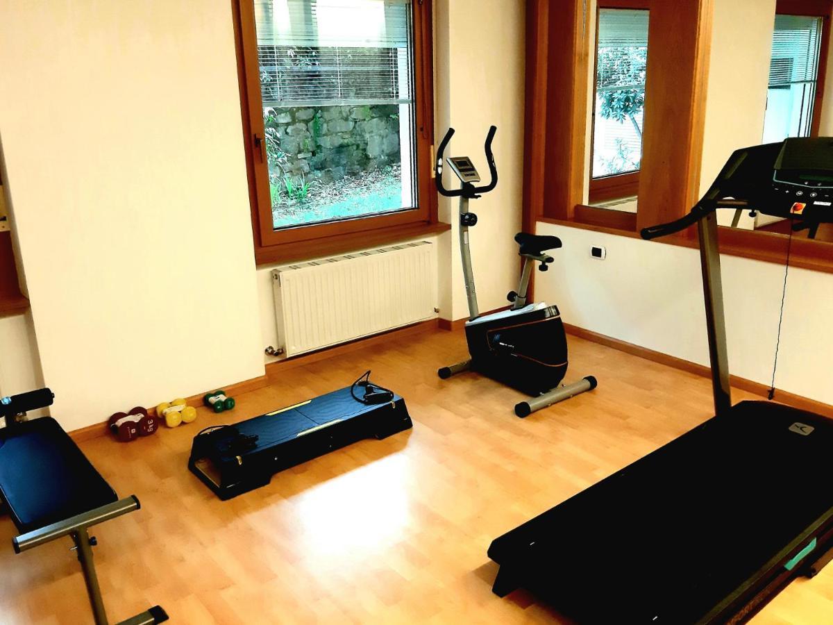 Hotel Garni Gruener Baum Лаивес Екстериор снимка