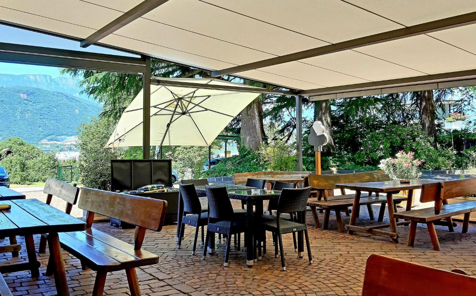 Hotel Garni Gruener Baum Лаивес Екстериор снимка